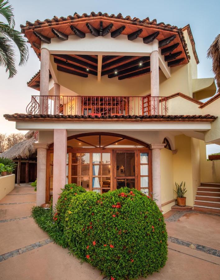 ホテルCasa Ceiba Huatulco タンゴルンダ エクステリア 写真